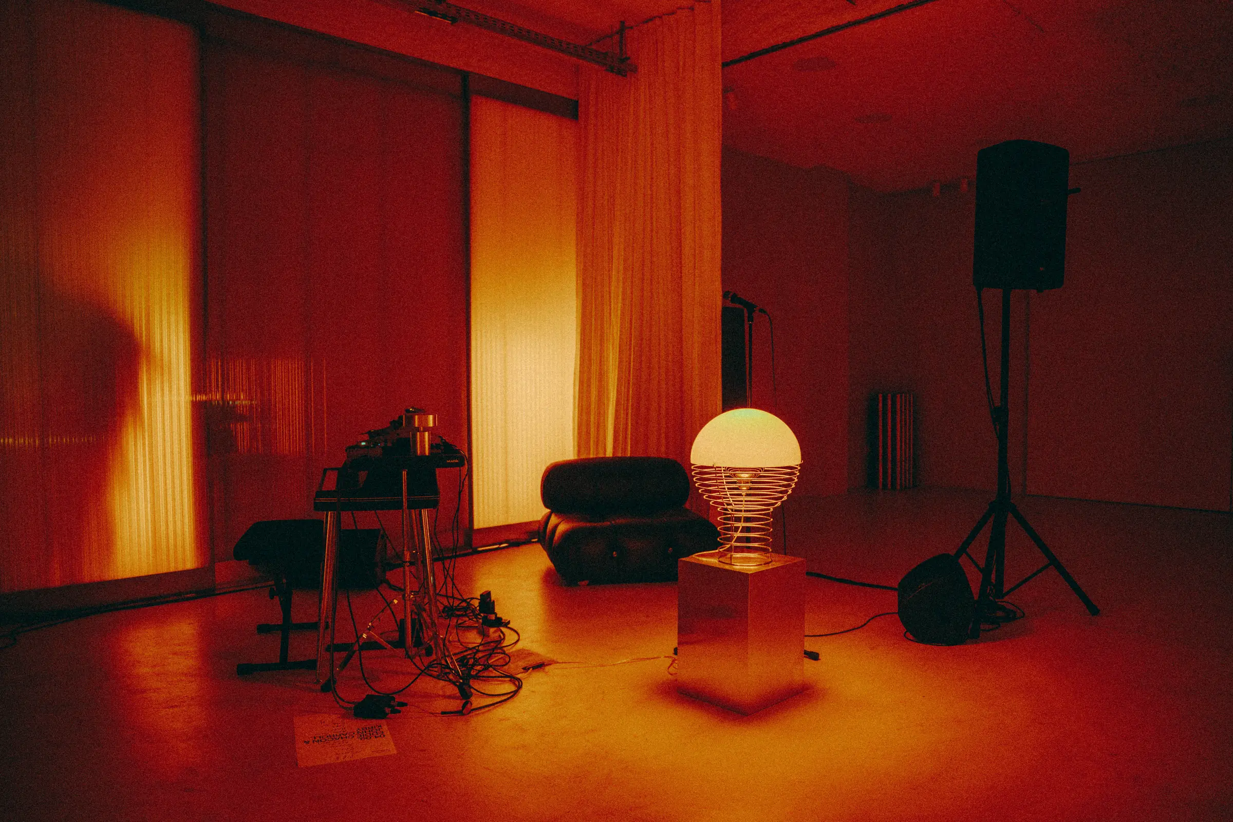 The main room at Holographik Space set for the concert, one lamp and two speakers
