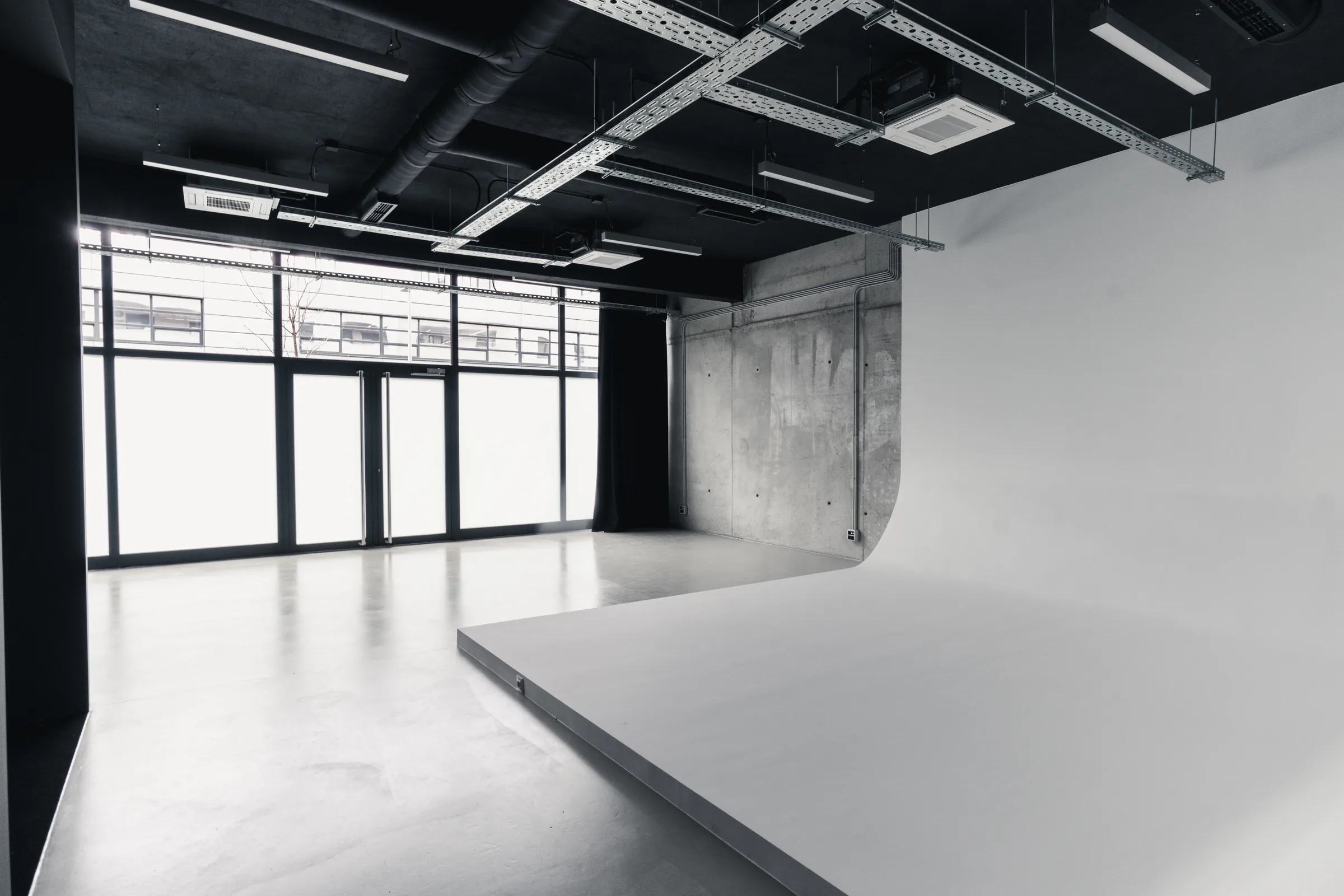 Photo studio at Holographik Space in Trešnjevka, Zagreb — 1