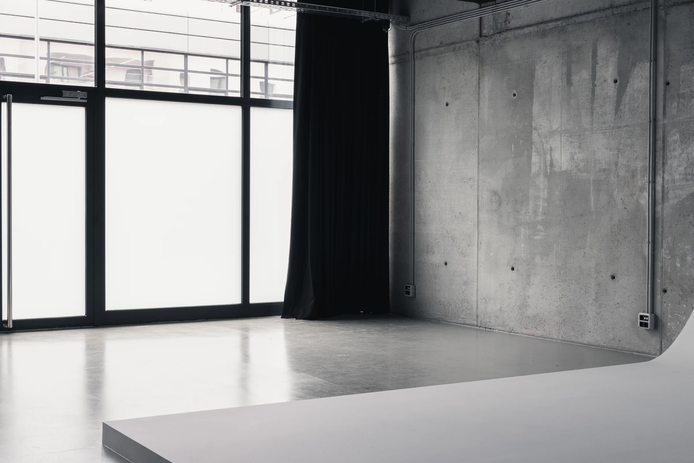 Photo studio at Holographik Space in Trešnjevka, Zagreb — 7